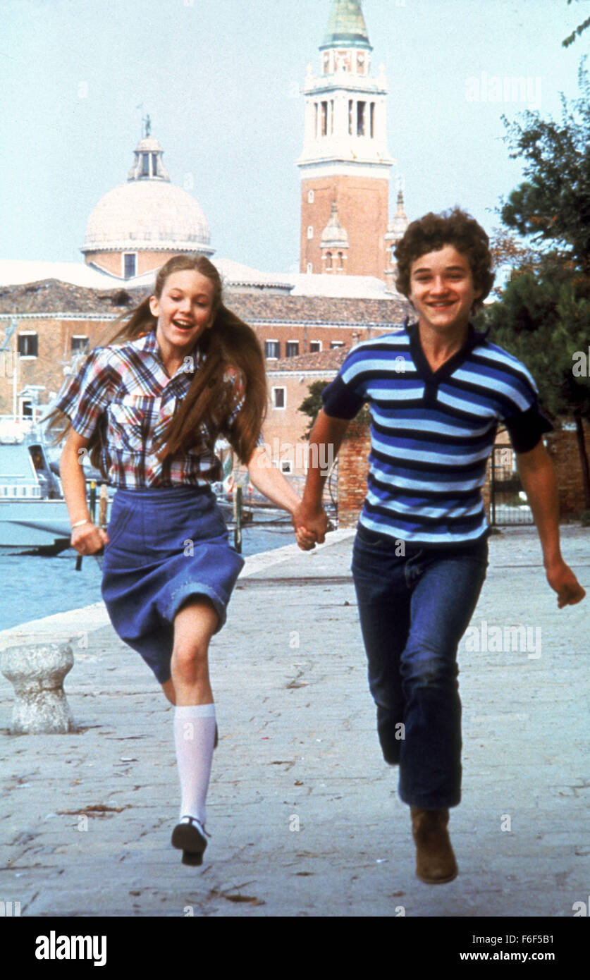 Ragazza americana che esce con un ragazzo francese