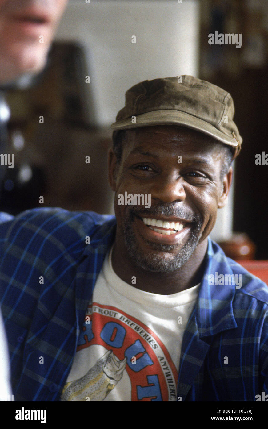 Maggio 30, 1997; Los Angeles, CA, Stati Uniti d'America; attore Danny Glover stelle come Gus verde nella foto di Hollywood commedia, "Gone Fishin'. Foto Stock