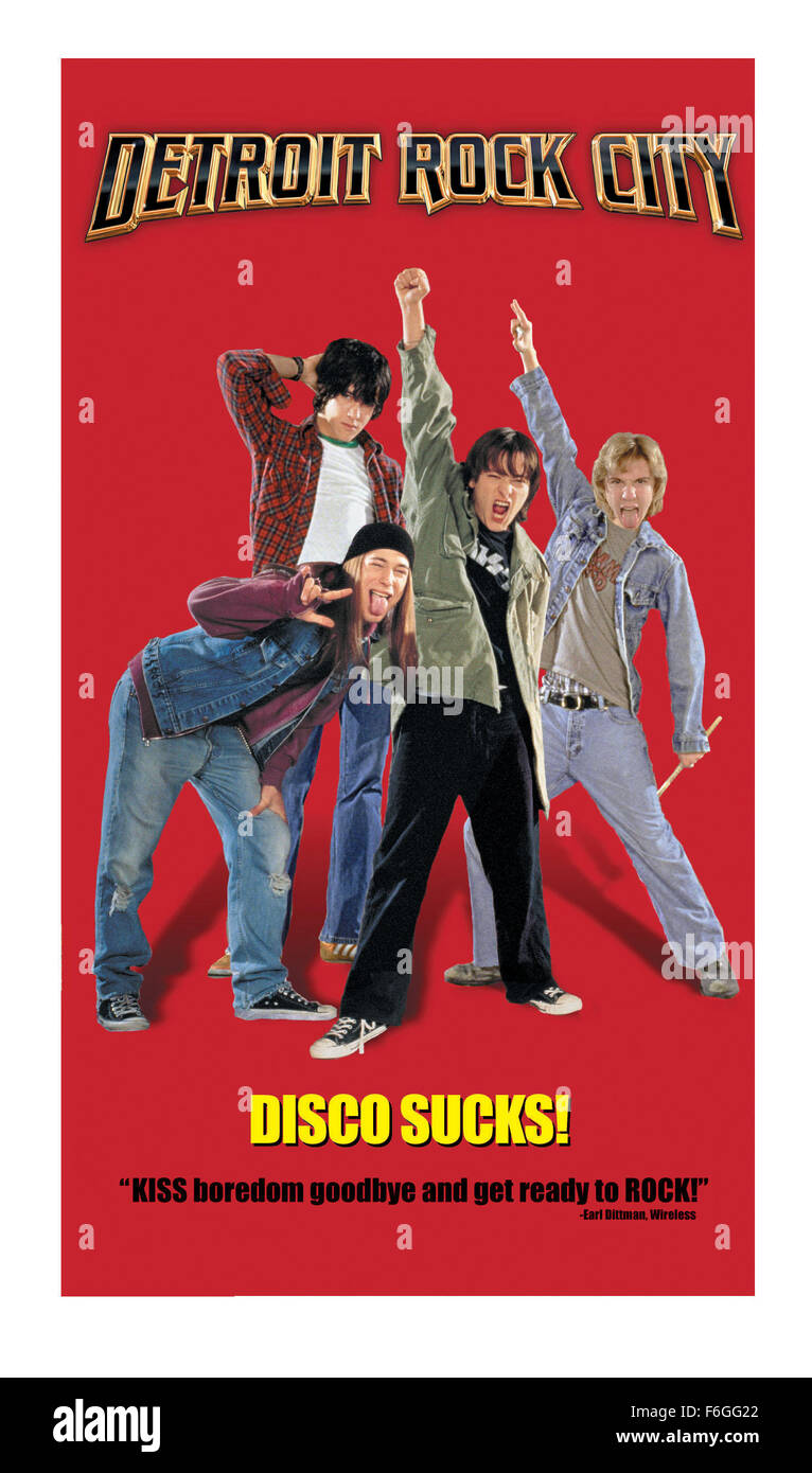 Data di rilascio: agosto 13, 1999. Il titolo del filmato: Detroit Rock City. STUDIO: New Line Cinema. Trama: Quattro membri di una scuola di alta fascia chiamata mistero facciano tutto il possibile per assistere ad un concerto di Kiss a Detroit. Al fine di rendere la mostra si deve rubare, trucco, striscia, trattare con un anti-rock mom e generalmente qualsiasi cosa ci vuole per vedere la band che li ha spinti a essere musicisti. Nella foto: GIUSEPPE ANDREWS come Lex, JAMES DEBELLO come viaggio, Edward Furlong come Hawk e Sam Huntington come marmellata. Foto Stock
