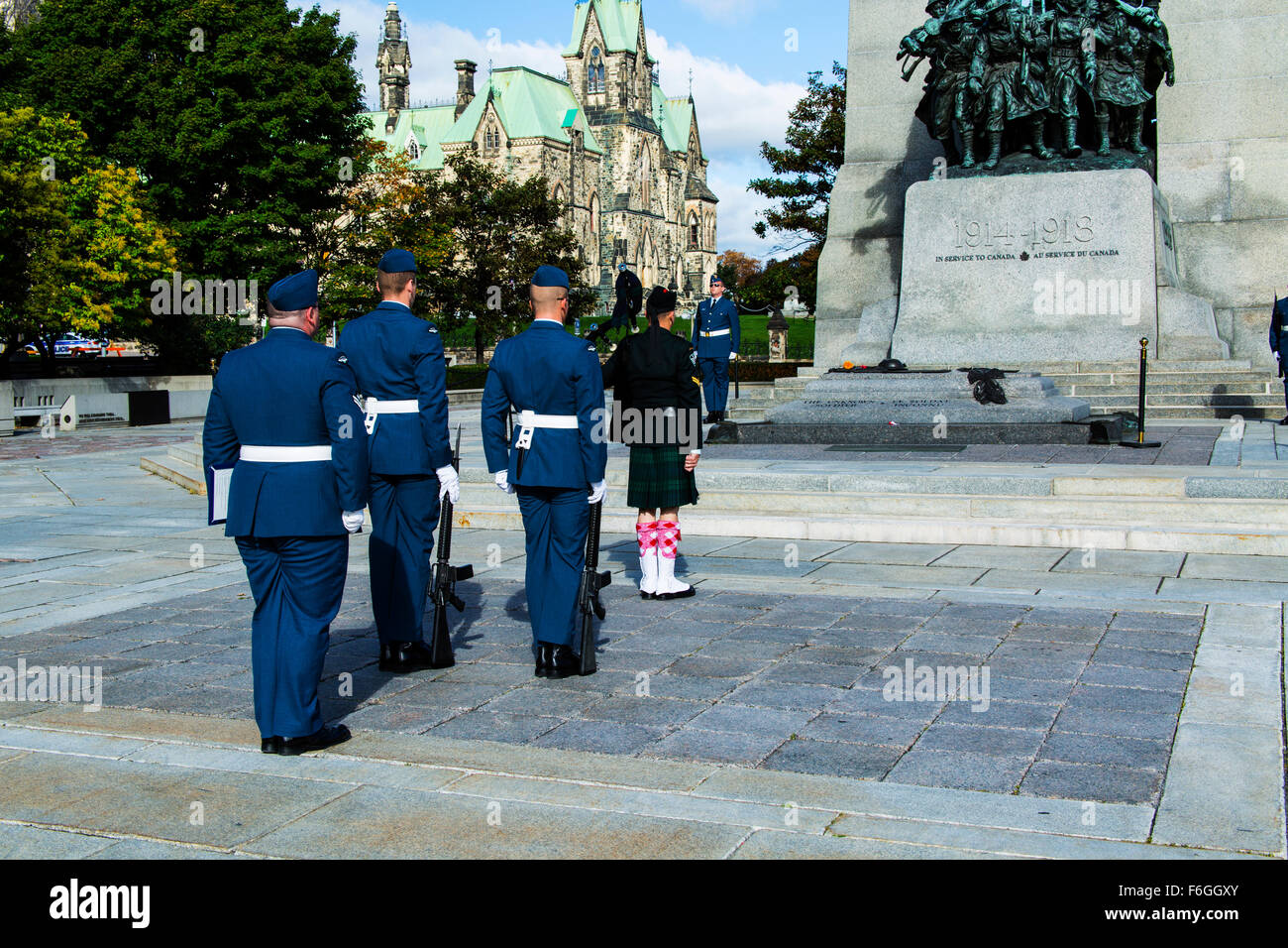 National War Memorial Ottawa Ontario Canada 2015 Foto Stock