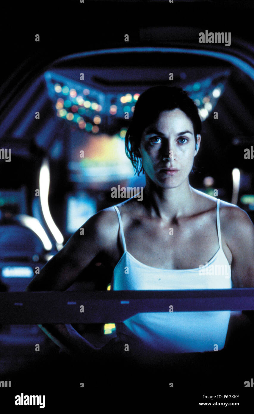 6 Nov, 2000; Sydney, Australia; CARRIE-ANNE MOSS come quella della Cmdr. Kate Bowman in sci-fi, azione, thriller ''Pianeta Rosso" diretto da Antony Hoffman. Foto Stock