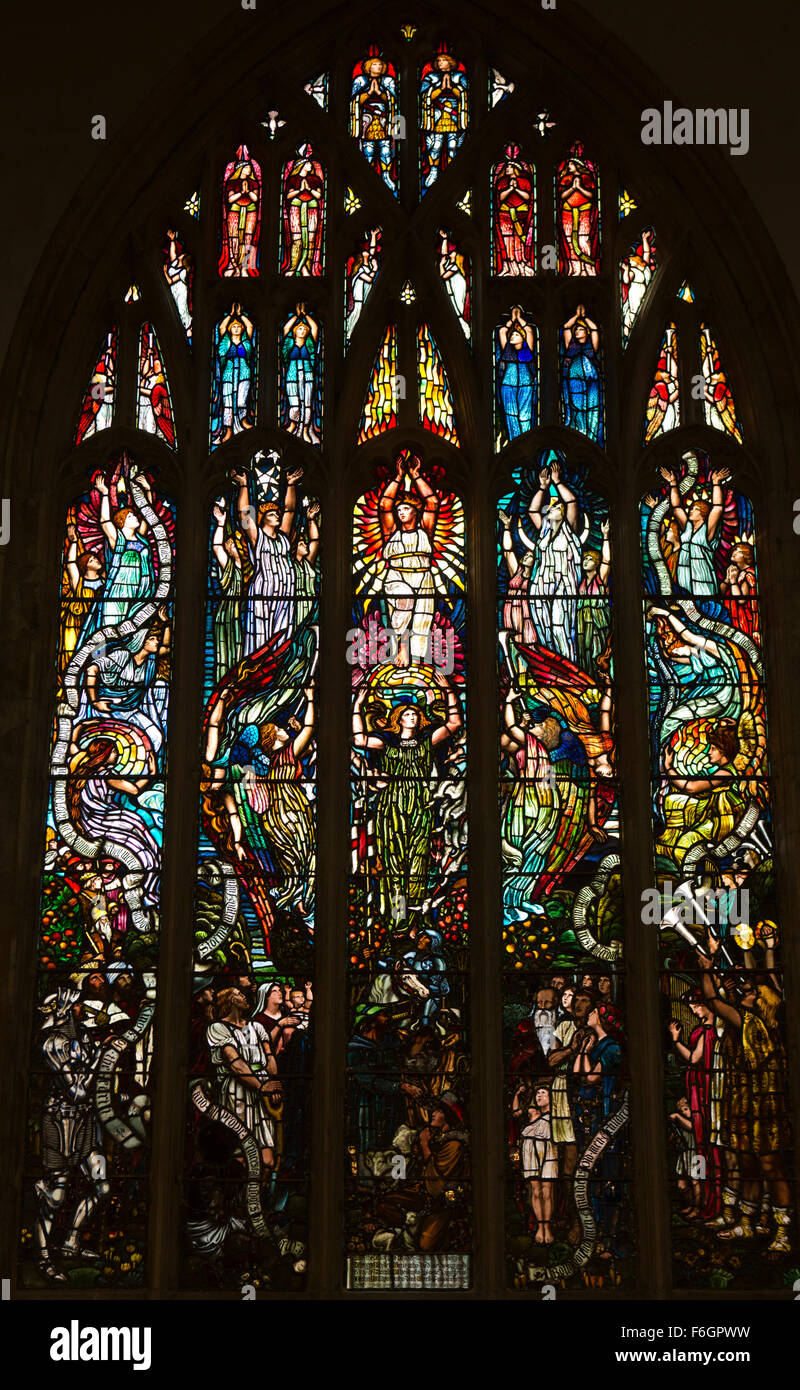 Regno Unito, Inghilterra, nello Yorkshire, Hull, Chiesa della Santa Trinità, George Foster Earle finestra progettata da Walter gru Foto Stock
