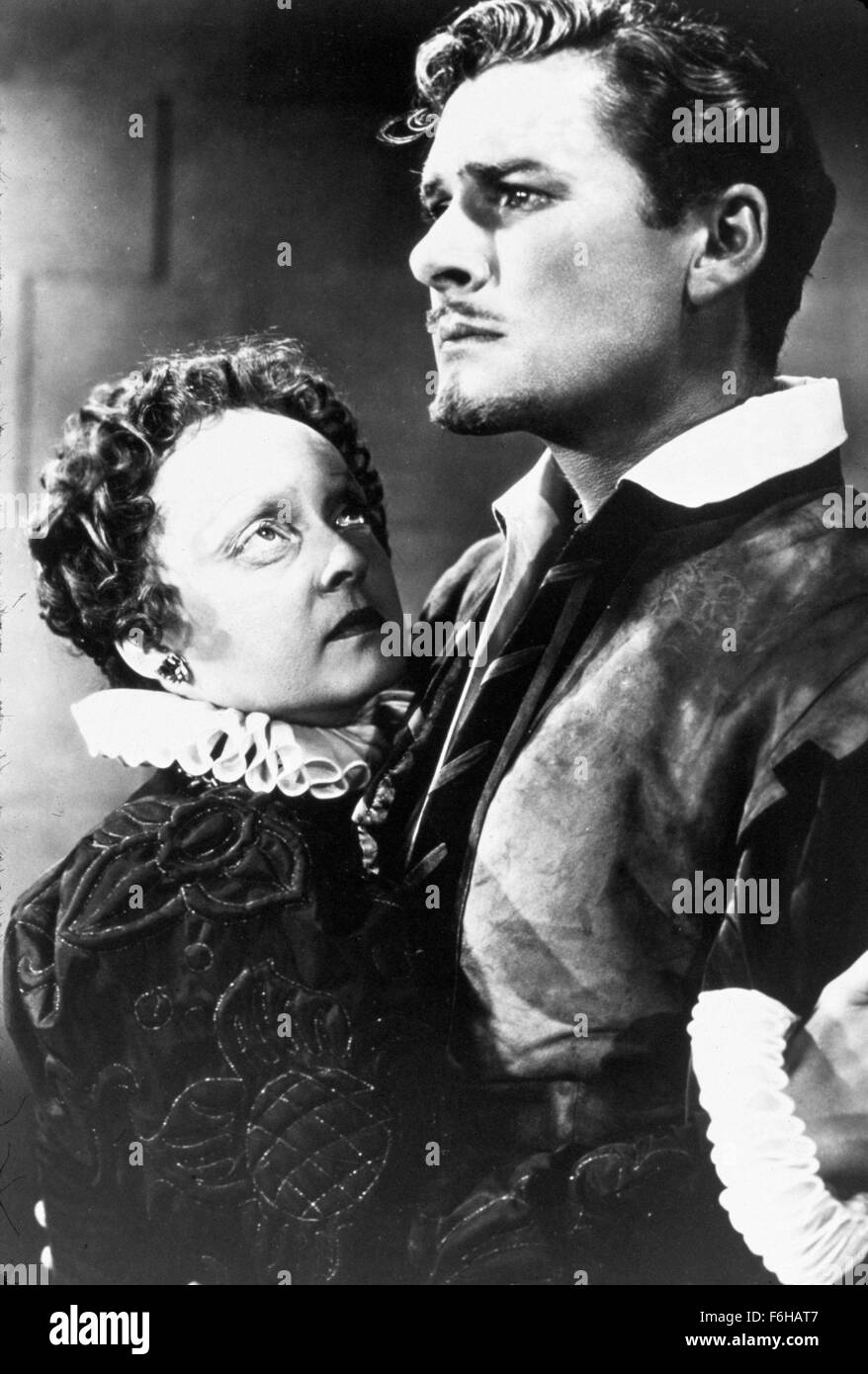 1939, il titolo del film: VITA PRIVATA DI ELIZABETH E ESSEX, Direttore: Michael Curtiz, Studio: WARNER, nella foto: carattere, Michael Curtiz, BETTE DAVIS, Elizabeth I: Regina dell'Inghilterra. (Credito Immagine: SNAP) Foto Stock