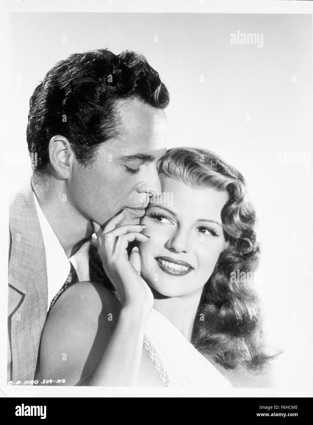 1947, il titolo del film: giù a terra, Direttore: ALEXANDER HALL, Studio: Columbia, nella foto: Alexander HALL, Rita Hayworth. (Credito Immagine: SNAP) Foto Stock