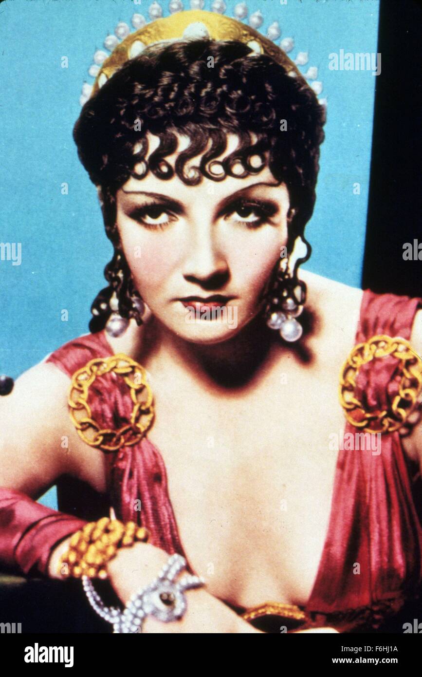 1932, il titolo del film: segno della croce, Direttore: CECIL B DeMILLE, Studio: Paramount, nella foto: Claudette Colbert. (Credito Immagine: SNAP) Foto Stock