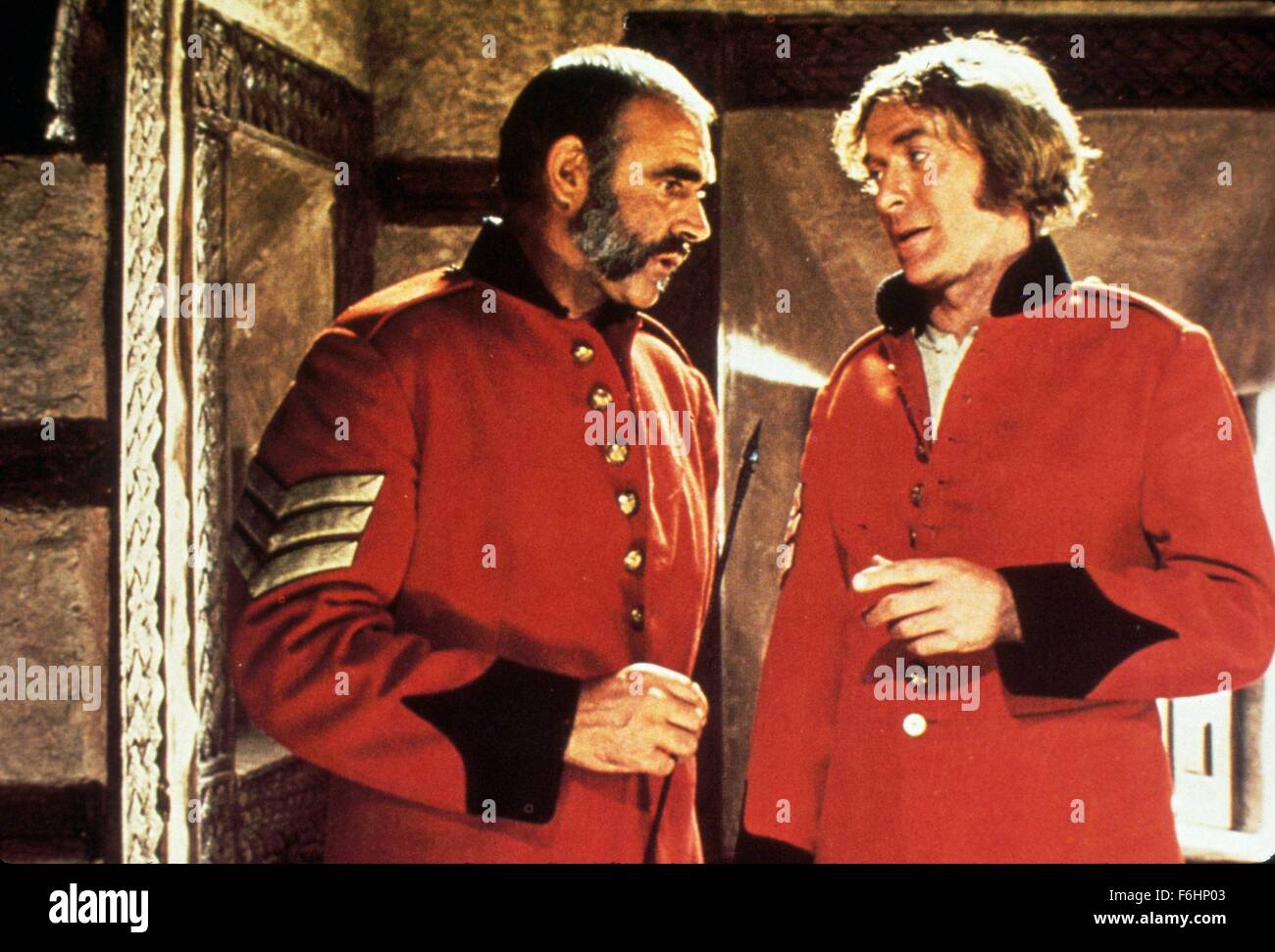 1975, il titolo del film: UOMO CHE SAREBBE STATO RE, Direttore: John Huston, nella foto: Michael Caine, Sean Connery. (Credito Immagine: SNAP) Foto Stock