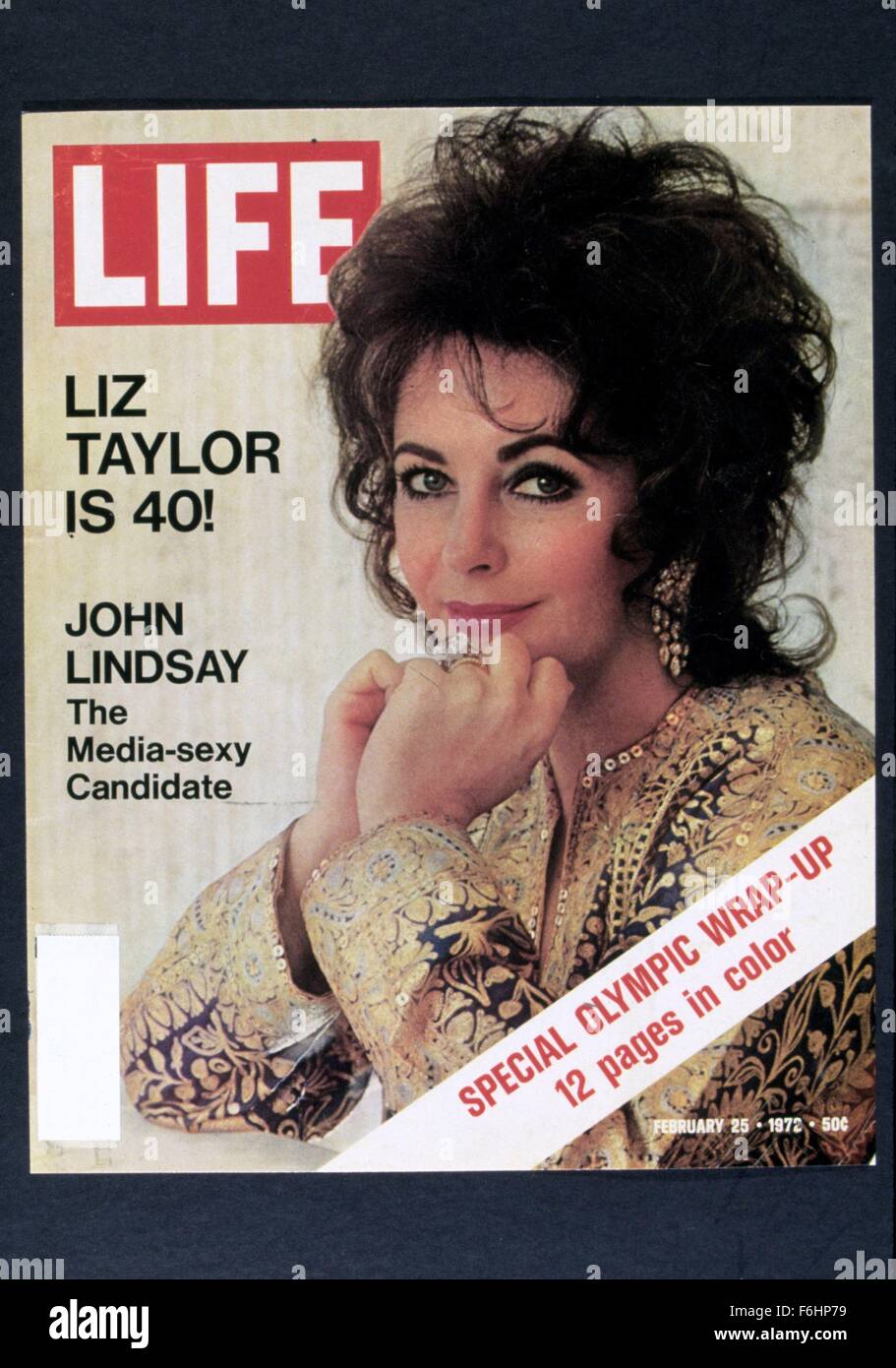 1972, il titolo del film: la vita, nella foto: Elizabeth Taylor, Liz Taylor, COPERCHIO MAGAZINE, la rivista Life. (Credito Immagine: SNAP) Foto Stock