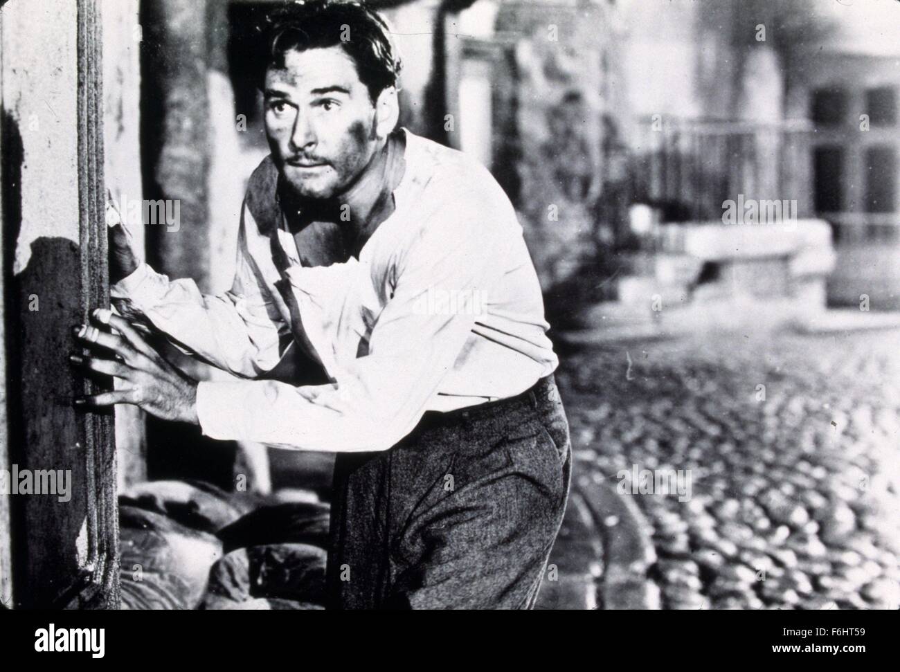 1944, il titolo del film: Gloria incerto, Direttore: RAOUL WALSH, Studio: WARNER, nella foto: Errol Flynn. (Credito Immagine: SNAP) Foto Stock