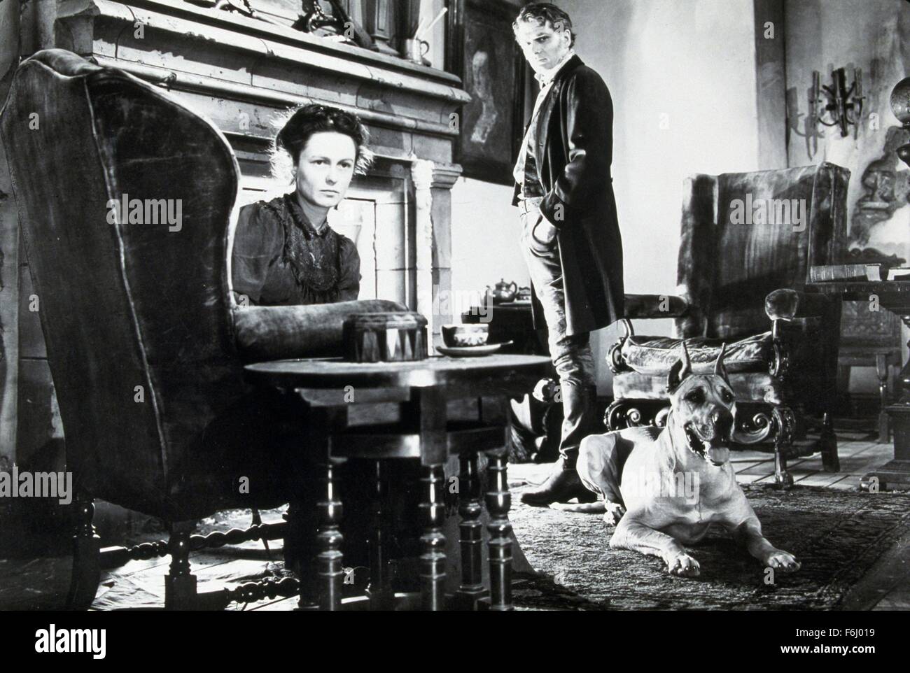 1939, il titolo del film: Wuthering Heights, Direttore: William Wyler, nella foto: GERALDINE FITZGERALD, Laurence Olivier. (Credito Immagine: SNAP) Foto Stock