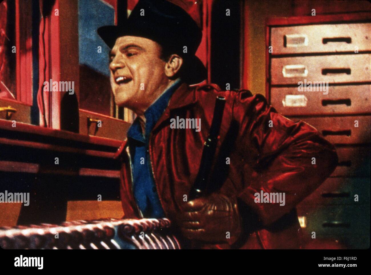 1949, il titolo del film: calore bianco, Direttore: RAOUL WALSH, Studio: WARNER, nella foto: James Cagney. (Credito Immagine: SNAP) Foto Stock