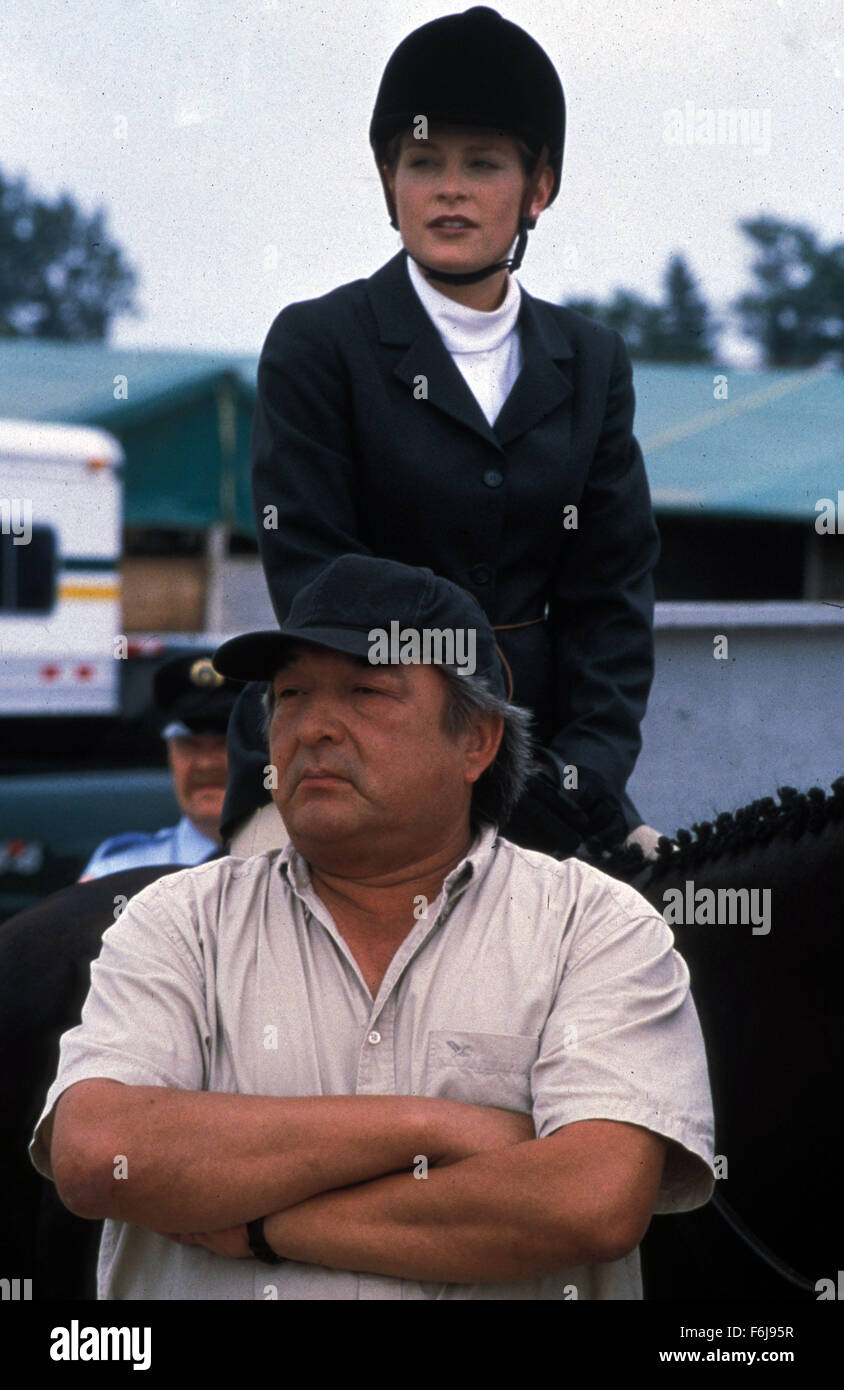 Mar 25, 2003; Cambridge, ON, Canada; Graham Greene e TARA SPENCER-NAIRN star come Jake Cotter e Mel Tennant nel dramma "Big Spender" diretto da Paul Schneider. Foto Stock
