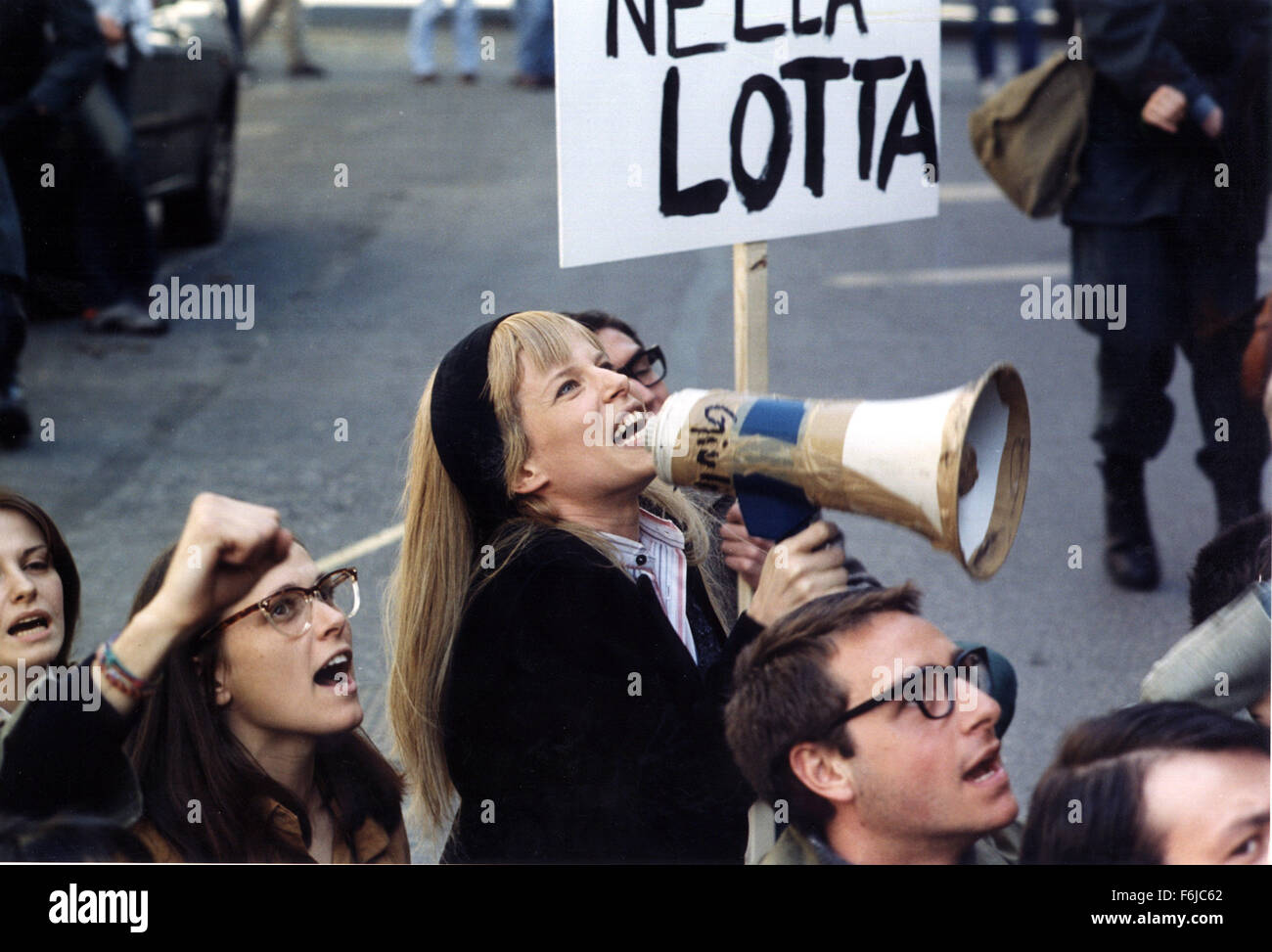 Maggio 19, 2003; Firenze, Italia; Sonia Bergamasco come Giulia Monfalco nel film drammatico "Il meglio della gioventù" diretto da Marco Tullio Giordana. Foto Stock