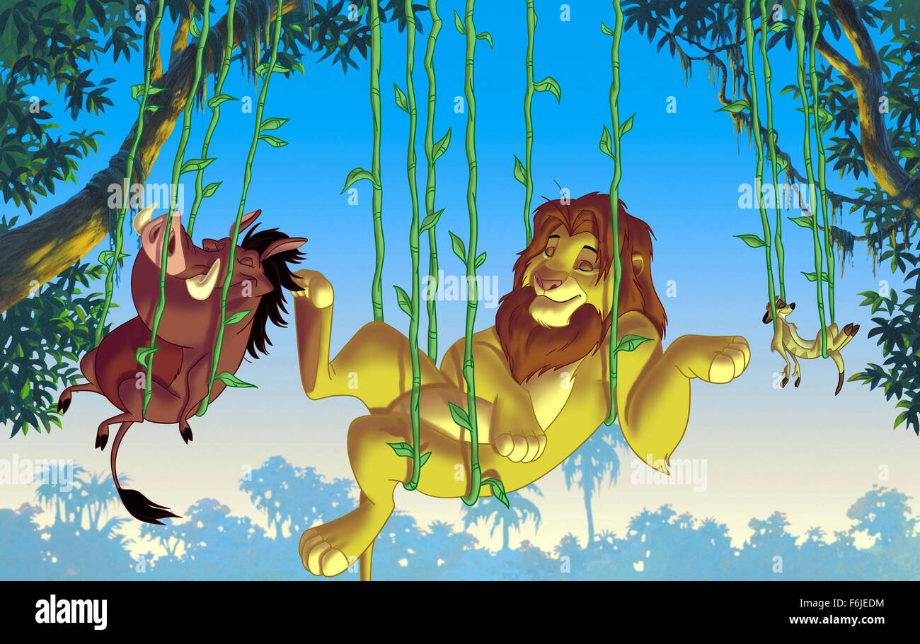 Data di rilascio: febbraio 10, 2004. Il titolo del filmato: Re Leone 1.5. STUDIO: Walt Disney Pictures. Trama: Timon e Pumbaa iniziare a guardare l'originale Lion King movie, ma Timon continua ad insistere per avanzamento veloce per quando entrano in, perché non si è visto all inizio della storia o ovunque fino a quando a metà. Pumbaa suggerisce di raccontare al pubblico la loro storia che inizia prima di Simba il viaggio inizia. Attraverso questa, incontriamo Timon della madre e lo zio Max, scoprire il motivo per cui egli ha lasciato la sua colonia di meerkat, dove imparò l'Hakuna Matata, come egli incontra Pumbaa e i pericoli che essi hanno incontrato mentre searchin Foto Stock