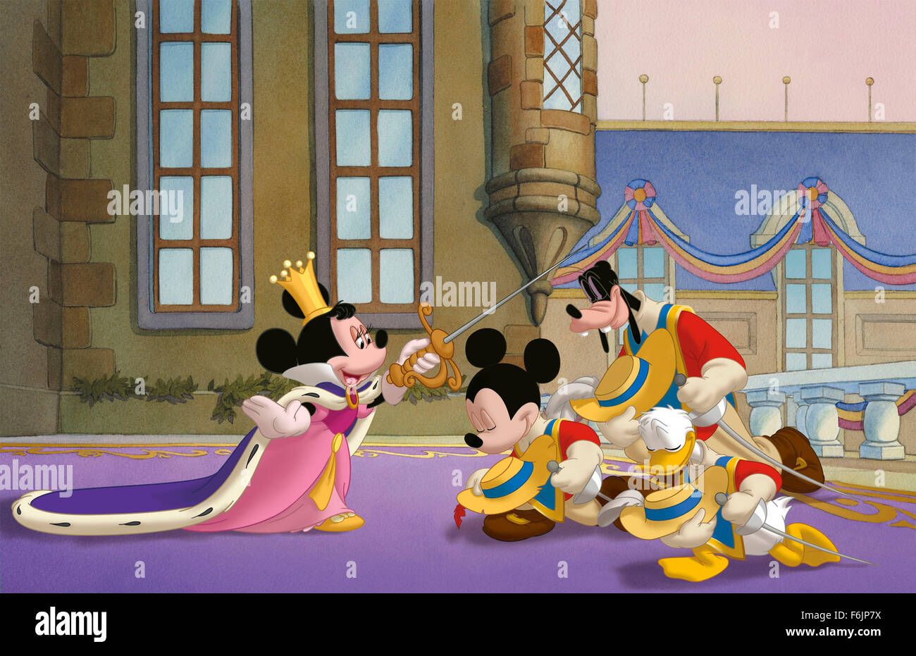 Data di rilascio: agosto 3, 2004. Il titolo del filmato: Mickey, Paperino e Pippo: i tre moschettieri. STUDIO: Walt Disney Pictures. Trama: Best Buddies Mickey, Paperino e Pippo sono i piccoli portieri con grandi sogni di diventare moschettieri. Peg-Leg Pete, capitano dei moschettieri, ricorda il motivo per cui essi non verrà mai renderla: Donald è un vigliacco, Pippo è un dim-wit e Mickey è breve. Ma le cose cambiano quando la principessa Minnie esige Musketeer guardie del corpo quando assassini noleggiati da Pete così egli può essere re, quasi cadere un sicuro su di lei. Sapendo real moschettieri sono troppo ben addestrato, Pete ingaggia Mickey, Paperino e Pippo, la c Foto Stock