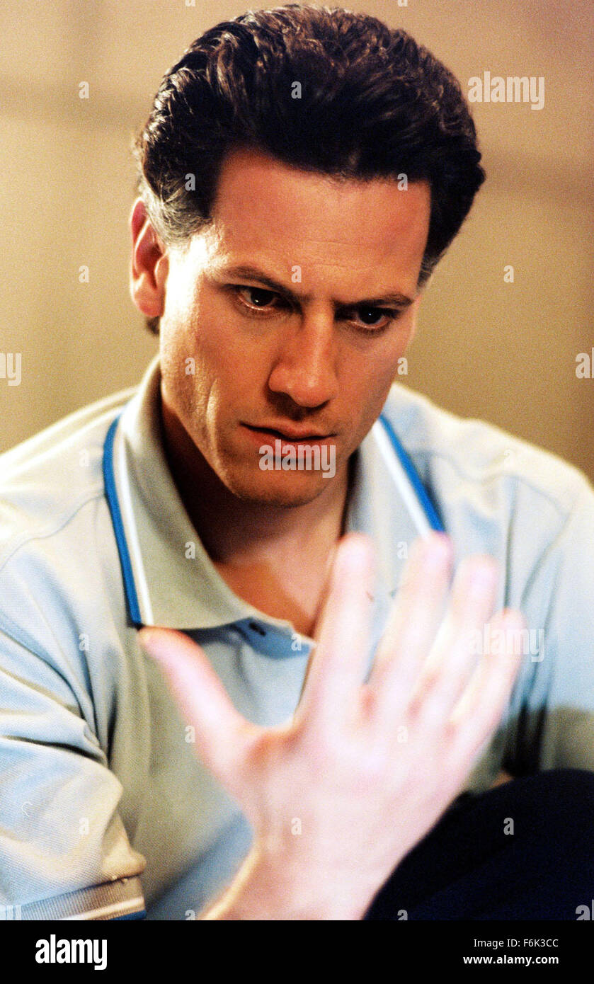 Data di rilascio: 8 luglio 2005. Il titolo del filmato: Quattro fantastici. STUDIO: XX Century Fox. Trama: un gruppo di astronauti superpotenze guadagno dopo una radiazione cosmica di esposizione e deve utilizzarli per opporsi ai piani del loro nemico medico Victor Von Doom. Nella foto: Ioan Gruffudd come Reed Richards. Foto Stock