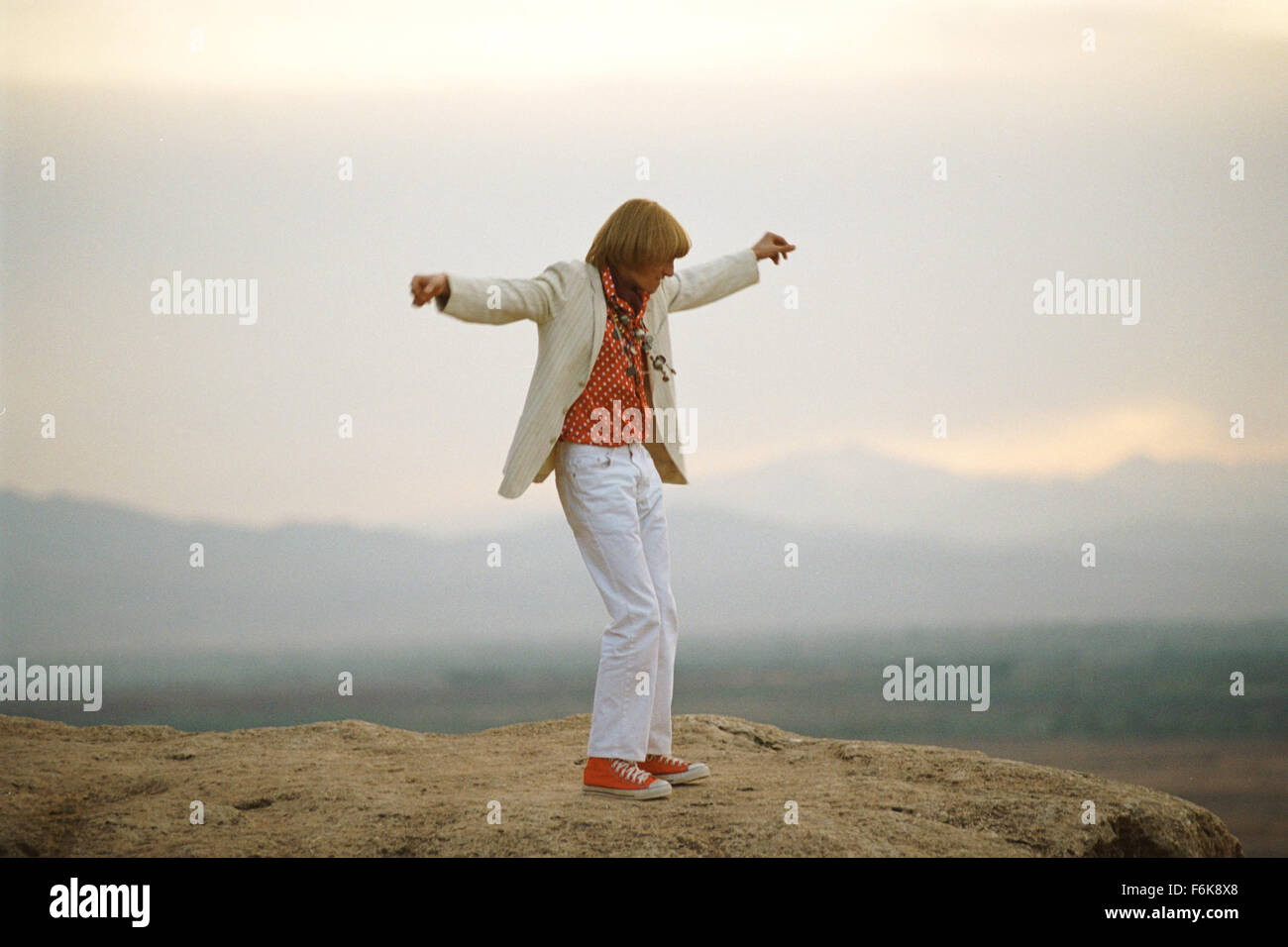 Mar 24, 2006; Londra, Inghilterra, Regno Unito; attore LEO GREGORY raffigura Brian Jones, co-fondatore del gruppo rock, "Rolling Stones,' in Stephen Woolley diretta musica biografico/dramma, 'Stonica.' credito obbligatorio: Foto di numero 9 Films ltd. (C) Copyright 2006 dalla cortesia del numero 9 Films Ltd. Foto Stock