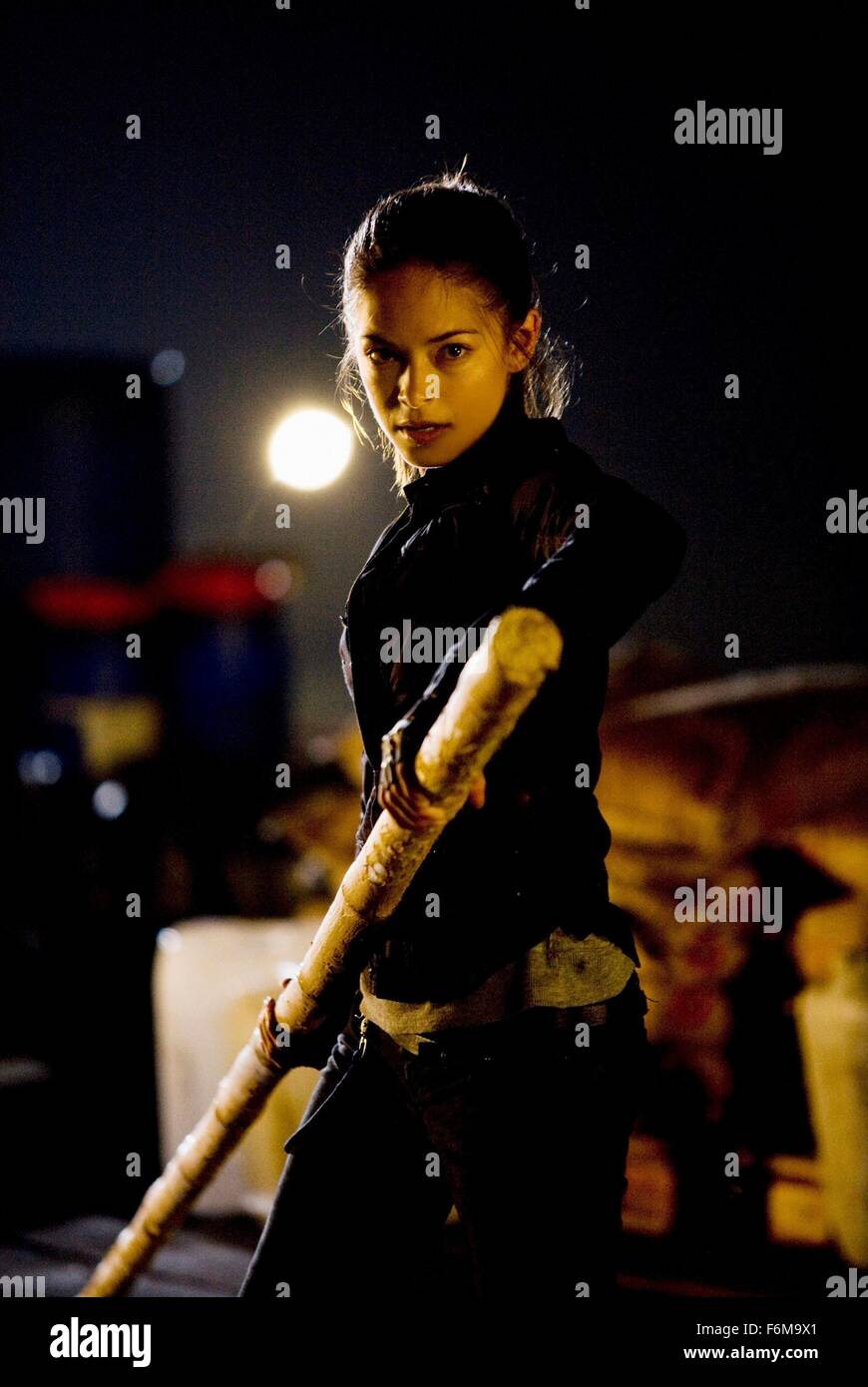 Data di rilascio: 27 febbraio 2009. Titolo: Street Fighter: la leggenda di Chun-Li. STUDIO: Legend Films. Trama: Basato sul popolare del video gioco franchising, combattente donna Chun Li si imbarca in un'avventura per la giustizia. Nella foto: Kristin Kreuk come Chun-Li. Foto Stock