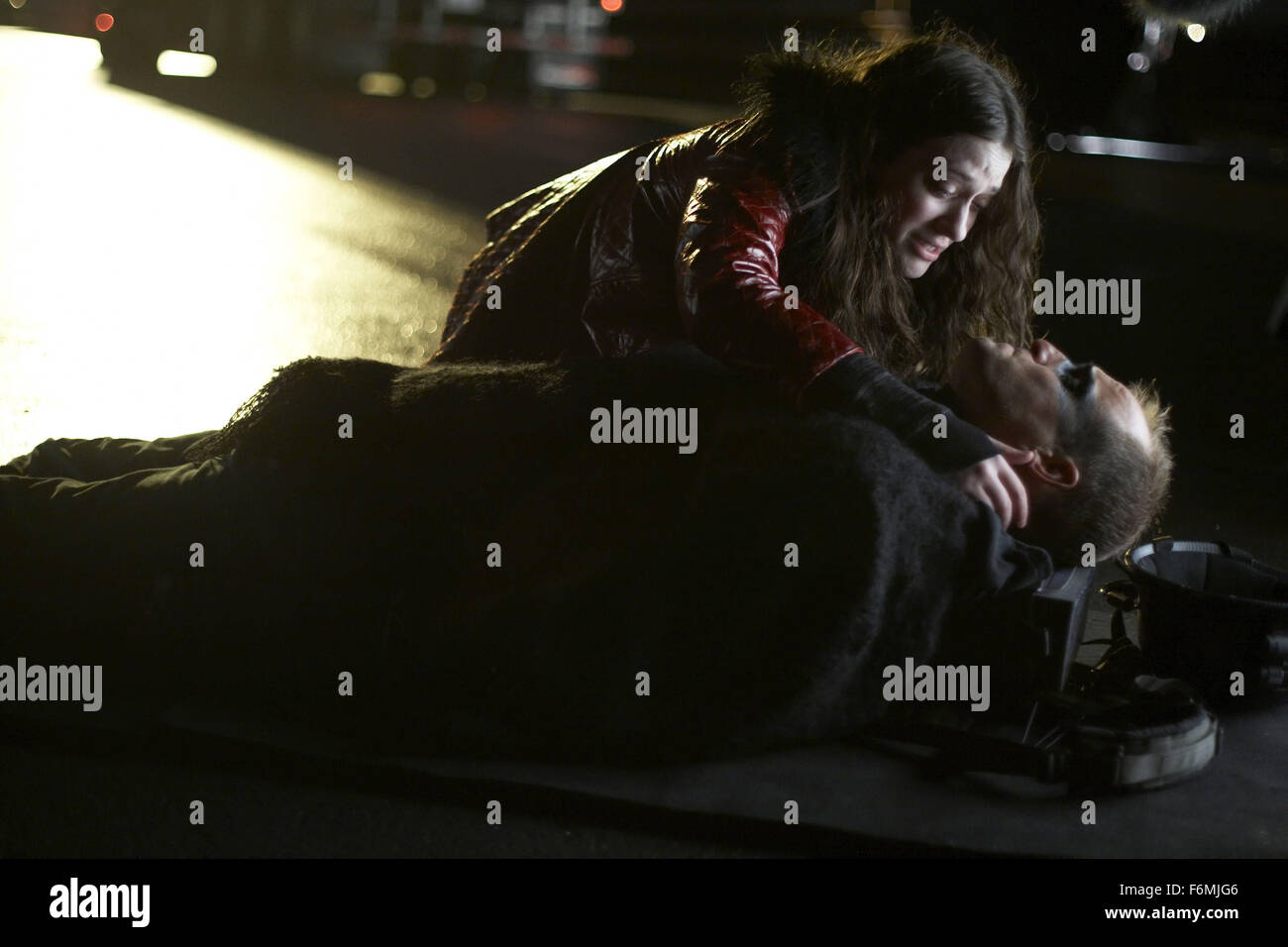 Data di rilascio: febbraio 26, 2010 Titolo: Defendor STUDIO: Darius Film Regista: Peter Stebbings Trama: Una commedia centrata attorno a tre caratteri: ogni giorno un ragazzo che arriva a credere che Lui è un supereroe, suo psichiatra, e l'adolescente egli befriends. Nella foto: LISA RAY come Dominique palla e Woody Harrelson come Arthur Poppington / Defendor (credito Immagine: c Dario film/Entertainment Immagini) Foto Stock