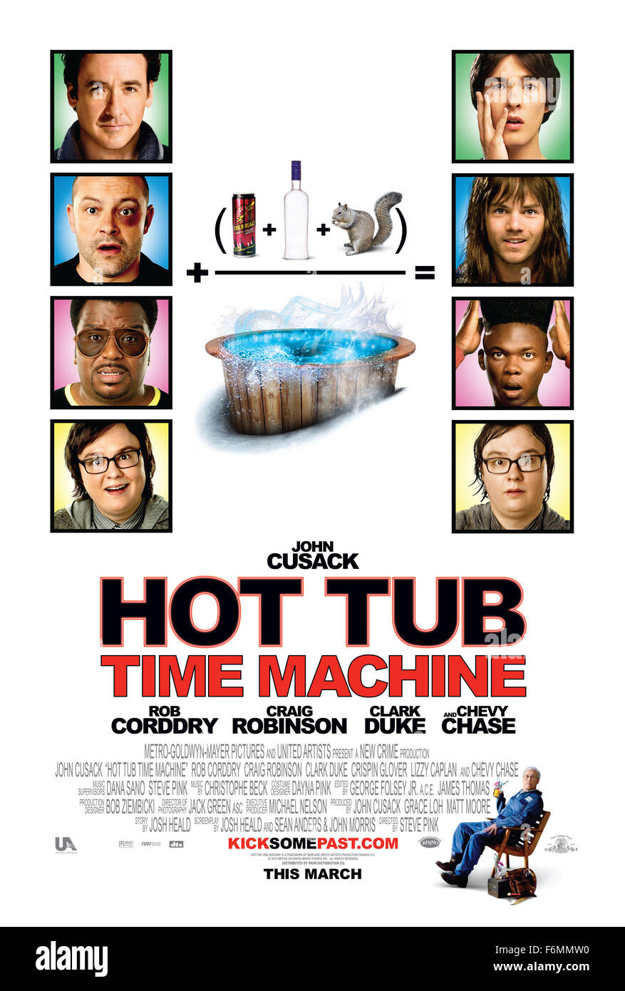 Data di rilascio: Marzo 26, 2010. Il titolo del filmato: Hot Tub Time Machine. STUDIO: Metro Goldwyn Mayer. Trama: Quattro guy amici, tutti di loro annoiato con la loro vita adulta, viaggio di ritorno al loro rispettivo 80s heydays grazie a un momento di piegatura a vasca calda. Nella foto: John Cusack, CLARK DUKE, CRAIG ROBINSON, Rob Corddry. Foto Stock