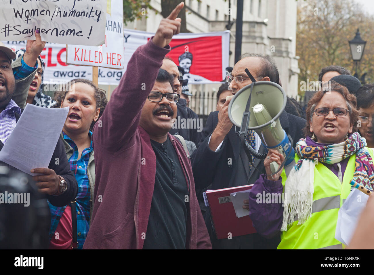 Londra, Whitehall cittadini nepalesi dimostrando contro la visita del Primo Ministro indiano Narendra modi Foto Stock