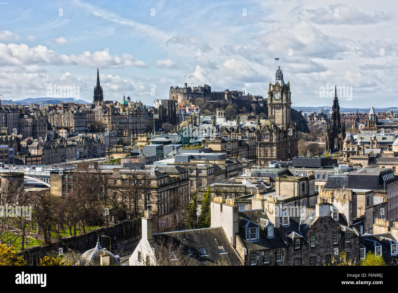 Il castello di Edimburgo e dello skyline di Edimburgo Foto Stock