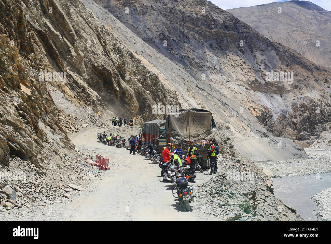 SPITI VALLEY - Vista della valle di Sumdo mentre andando a Gue Monastero Himachal Pradesh , India Foto Stock