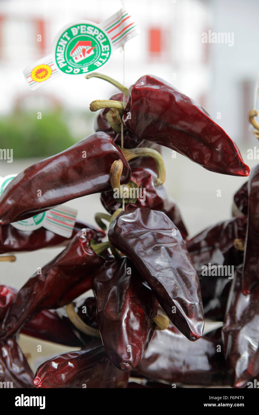 Espelette, A.O.C. Piment d'Espelette. Pepe. Ezpeleta. Paesi Baschi francesi, Francia. Foto Stock