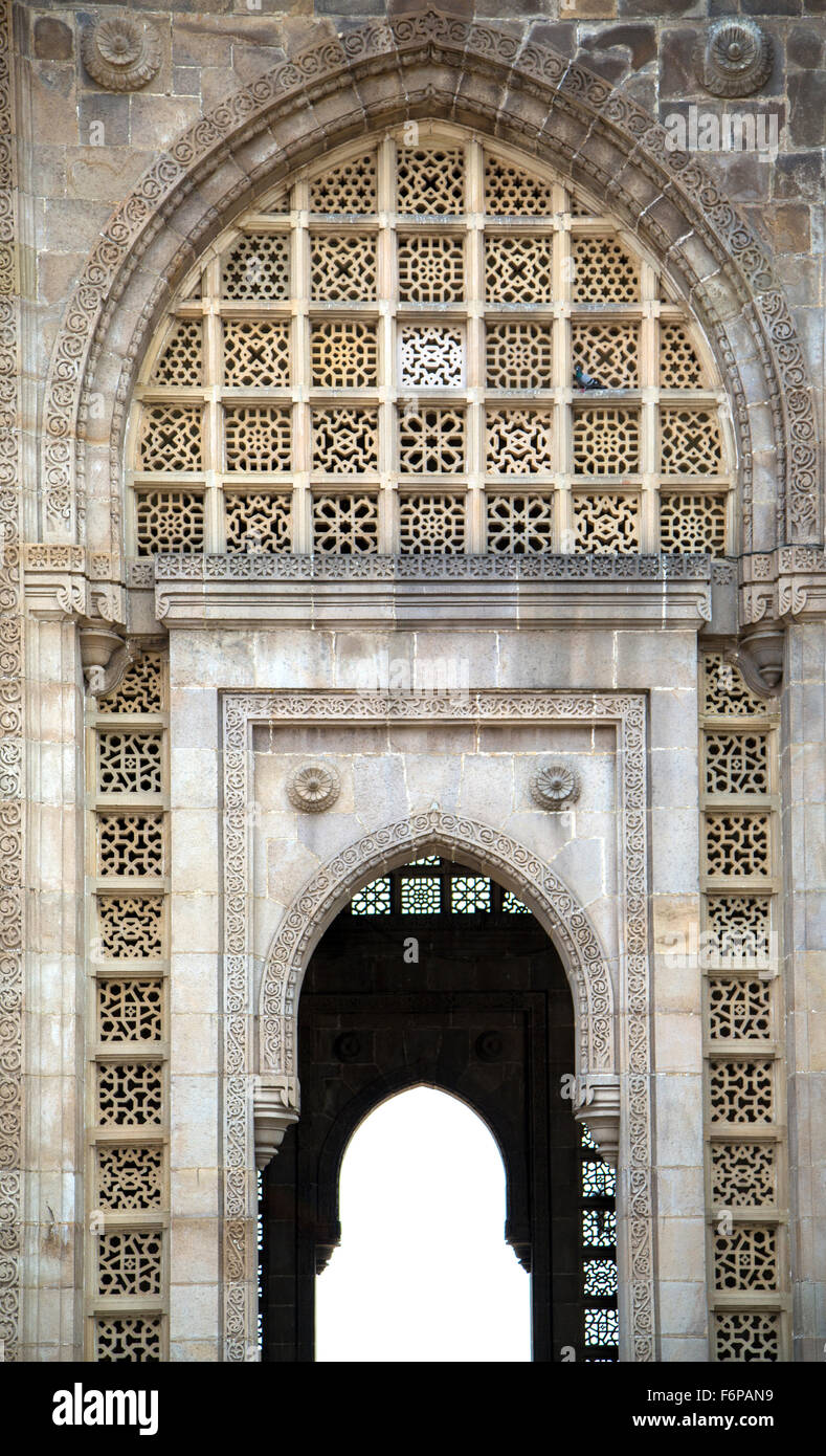Architettura antica asia attrazione bombay città coloniale esterno destinazione famosa porta gateway storico patrimonio india Foto Stock