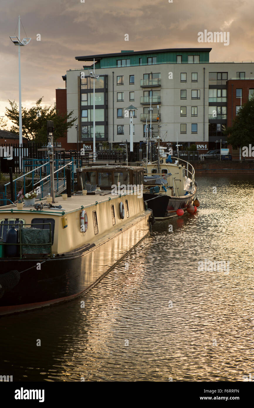 Regno Unito, Inghilterra, nello Yorkshire, Hull, barche ormeggiate nella Marina Foto Stock