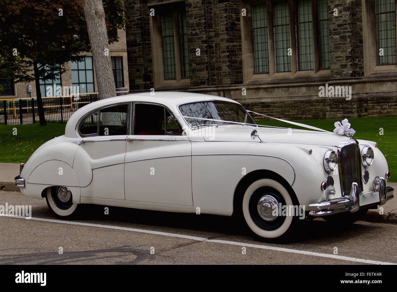 Bella foto della bianca Jaguar Mark IX da Toronto, Maggio 2015 Foto Stock