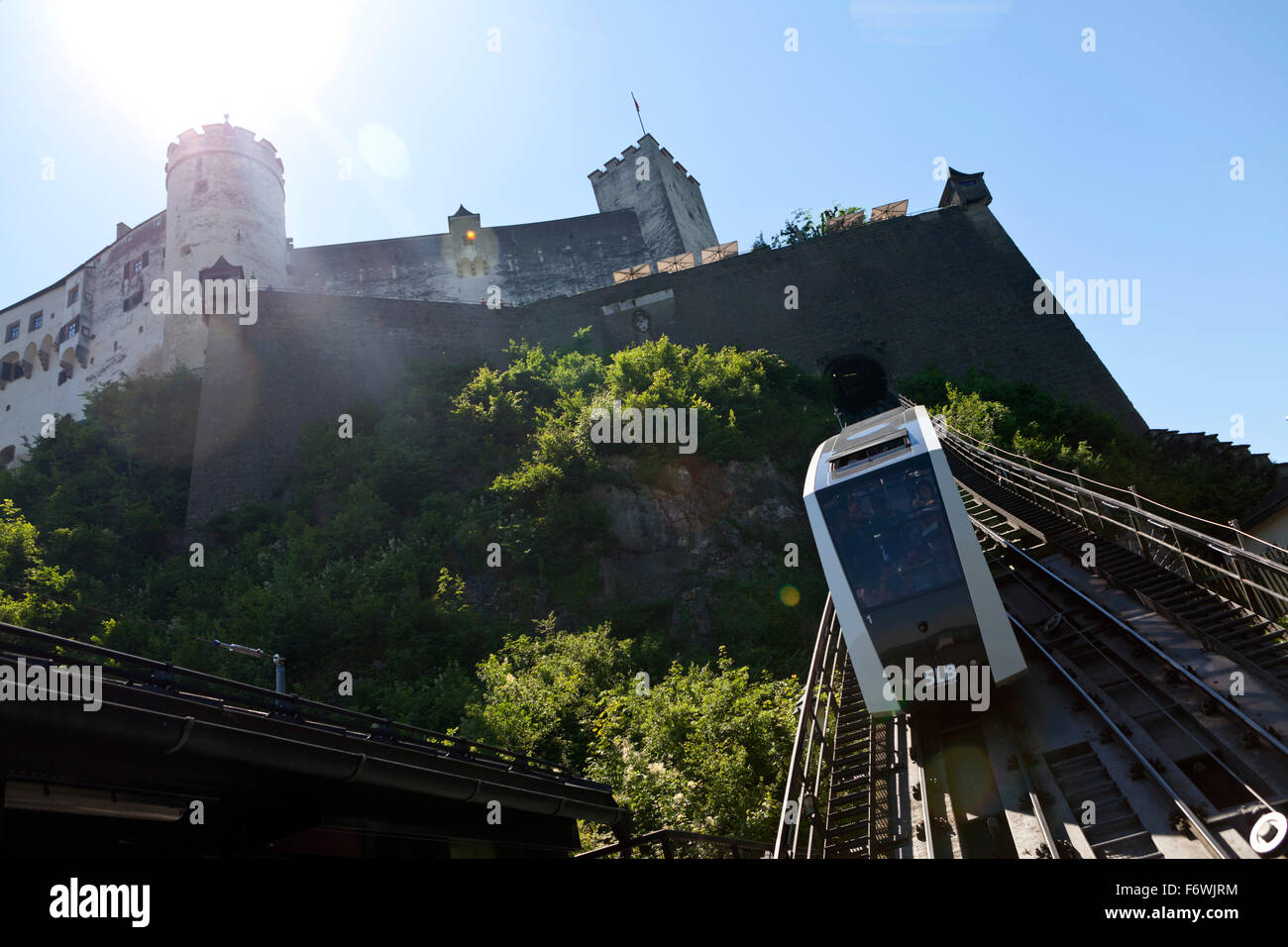 Con funicolare al Castello Hohensalzburg di Salisburgo, Austria Foto Stock