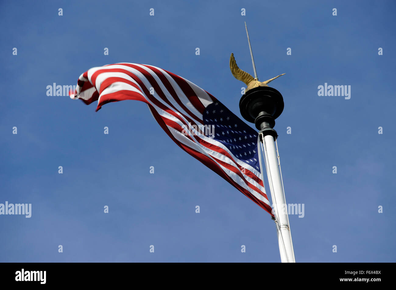 D giorno,noi bandiera,Normandia cimitero americano,Omaha Beach,Colleville-sur-Mer,Calvados,Normandie,Francia,SECONDA GUERRA MONDIALE Foto Stock