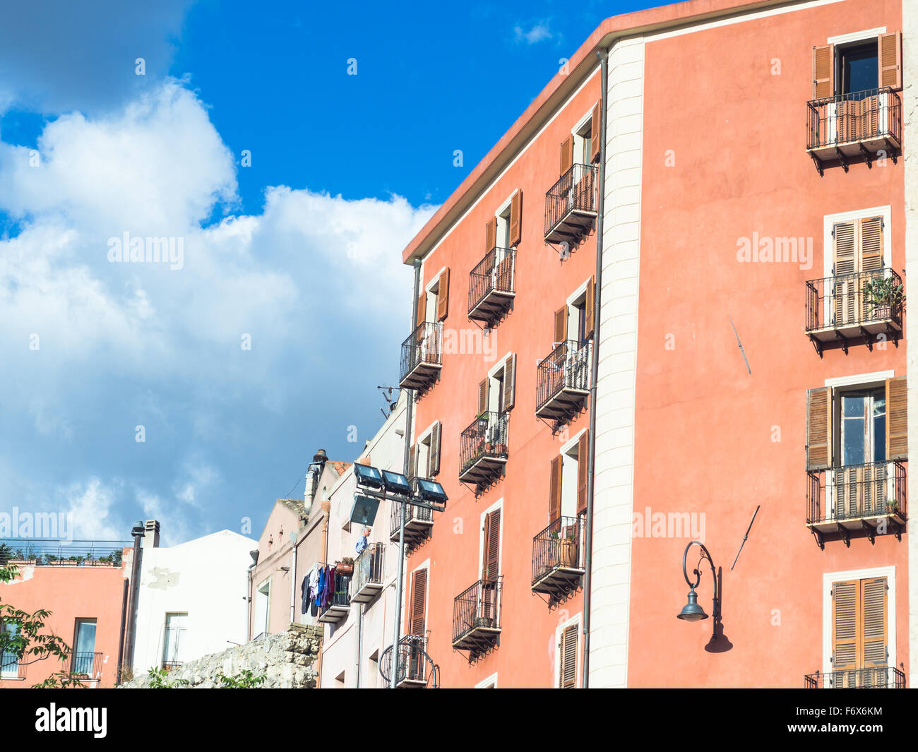 Torre elefante medievale. Particolare di un quartiere storico di Cagliari 'Castello' Foto Stock