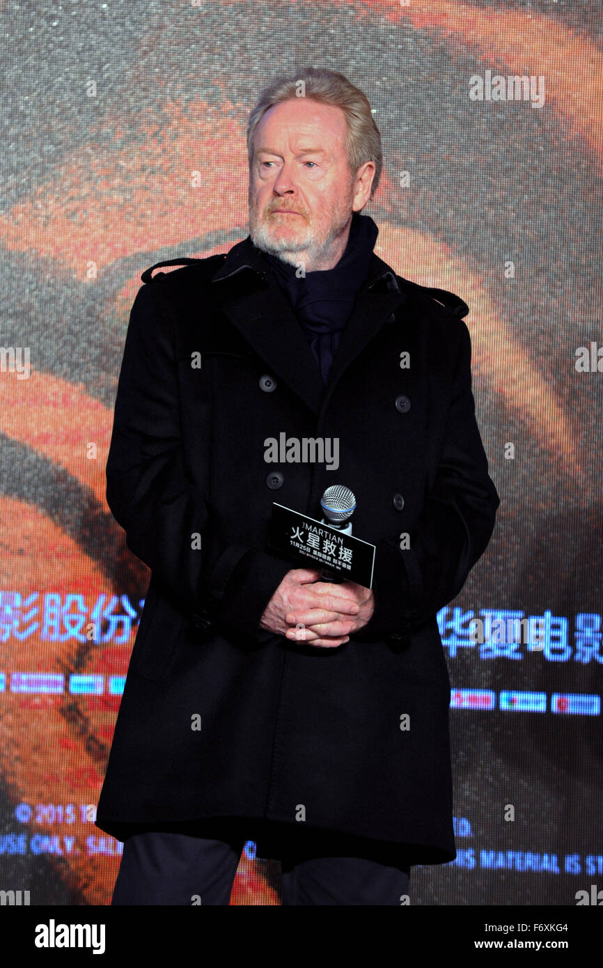 Pechino, Cina. Xx Nov, 2015. Regista Ridley Scott assiste la premiere del suo film "Il marziano' a Pechino, capitale della Cina, nov. 20, 2015. 'Il marziano' colpirà cinema cinese il 9 novembre 25. © Zhao Dingzhe/Xinhua/Alamy Live News Foto Stock