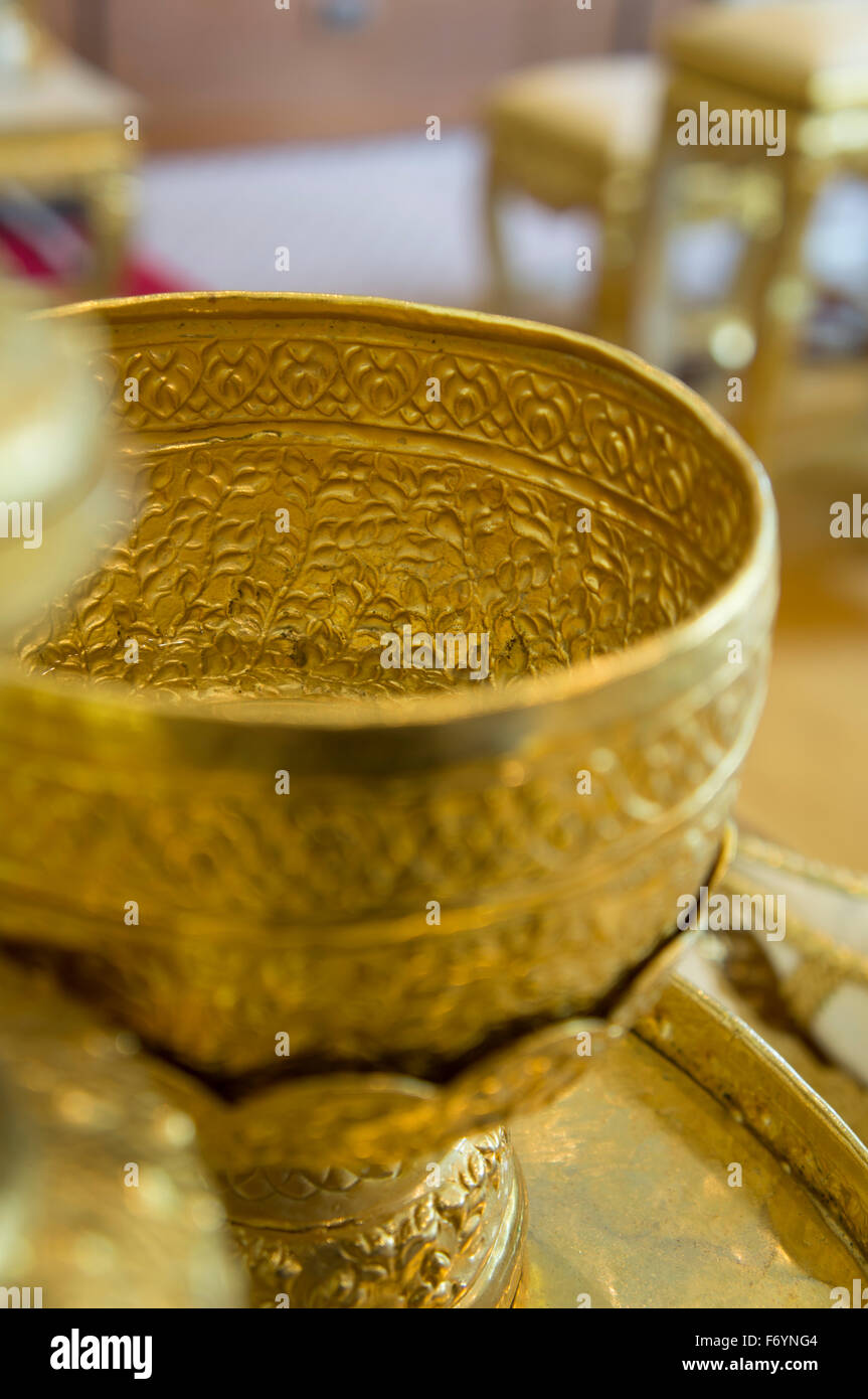 Antiquario antica arte antica sullo sfondo Foto Stock