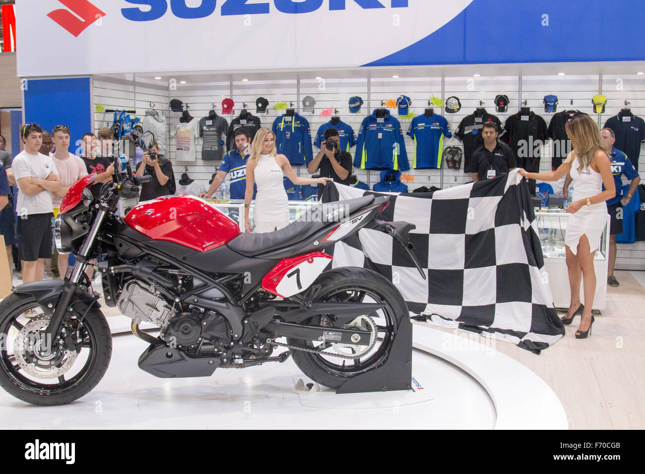 Suzuki moto stand presso il Sydney Motorcycle Show 2015 e il lancio del nuovo SV650 moto,Sydney , Australia Foto Stock