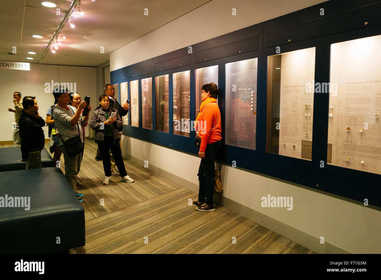 Australian Mint museum turisti Foto Stock