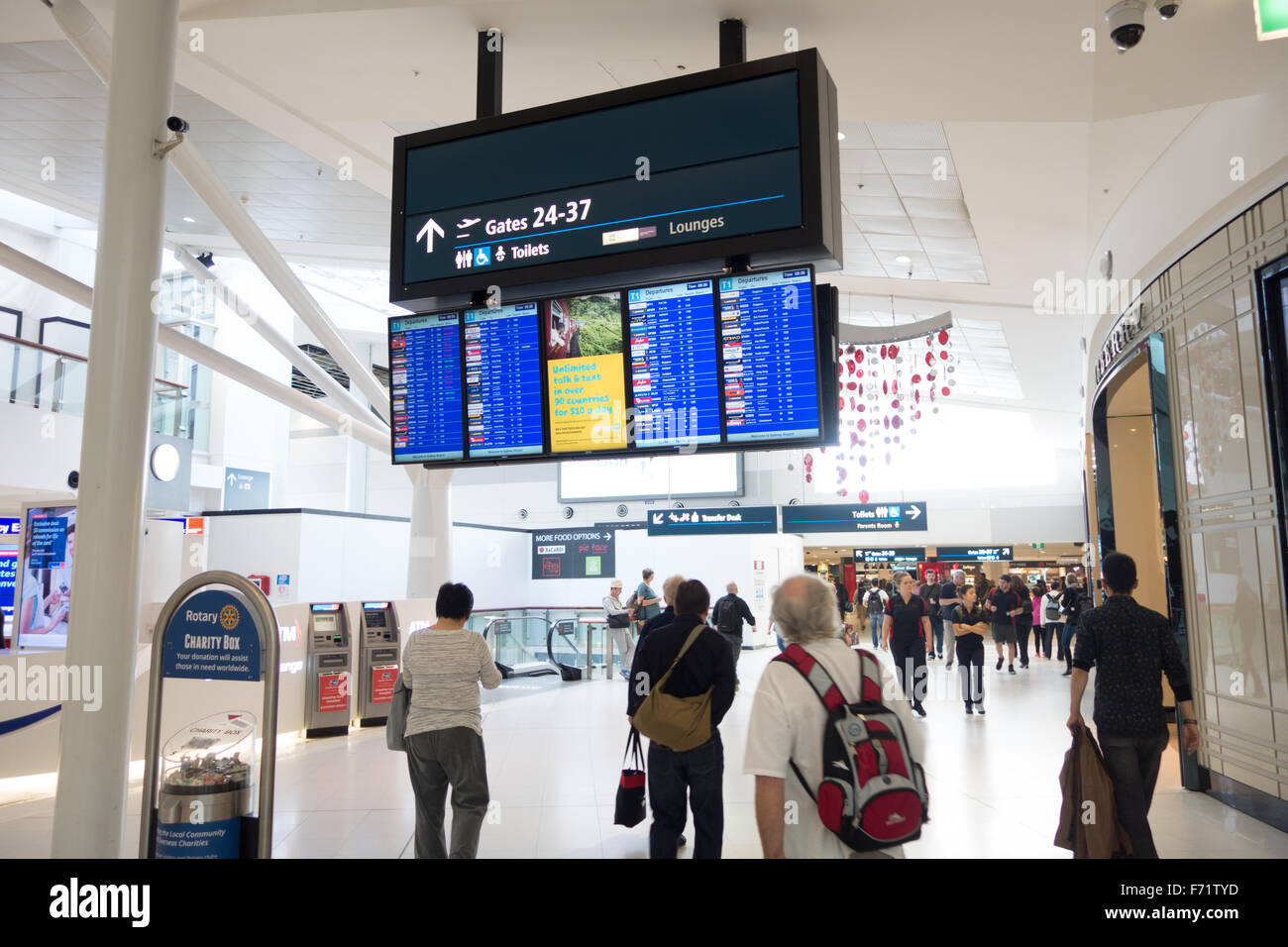 Dall'aeroporto di Sydney Flight information board Foto Stock