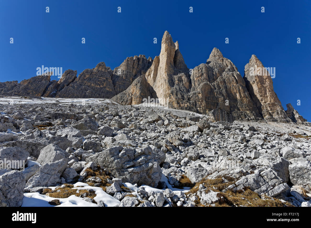 Tre Cime di Lavaredo, Sextner Dolomiten, Alto Adige Provincia, Trentino Alto Adige, Italia, Europa Foto Stock