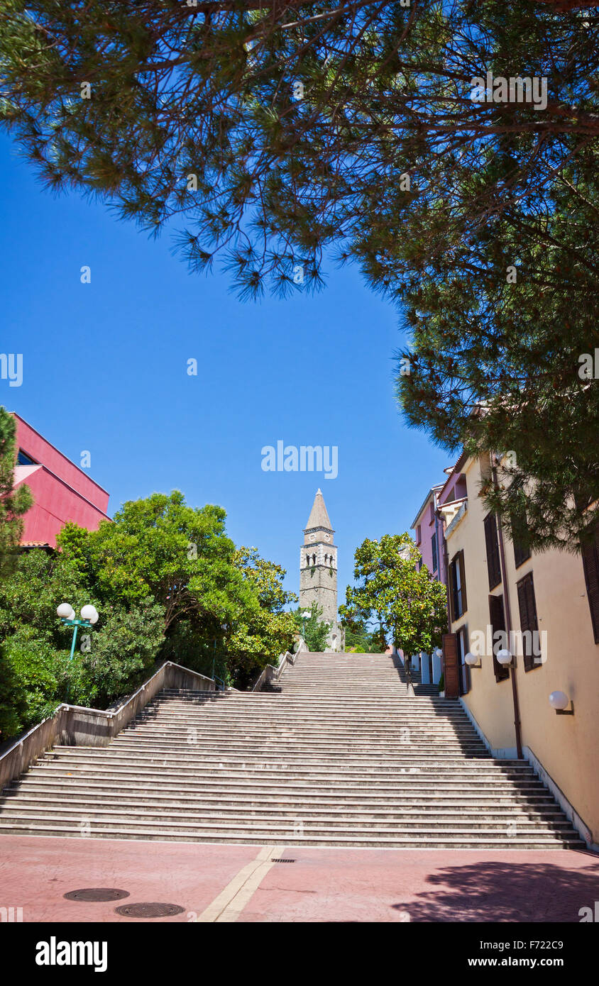 Torre di antico monastero San Barnardin, Portorose, Slovenia Foto Stock