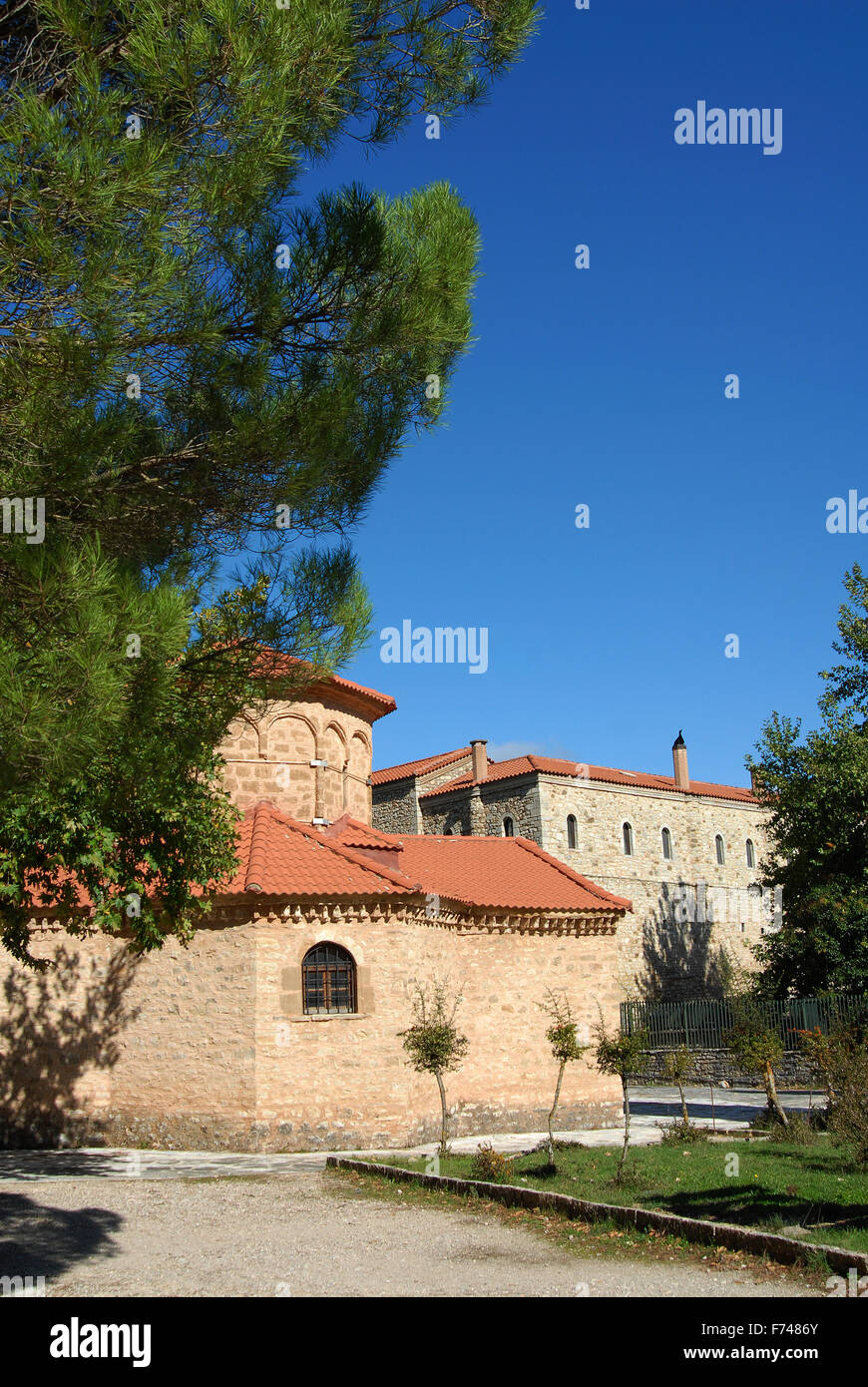 Chiesa di Agia Lavra a Kalavryta villaggio in Grecia Foto Stock