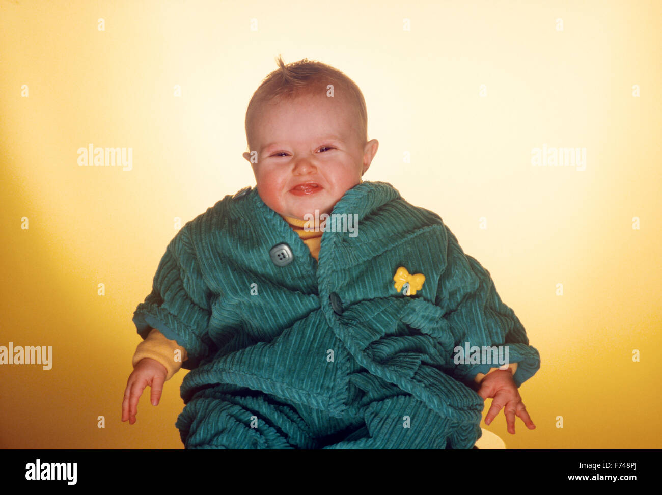 Ritratto di felice chubby baby Foto Stock