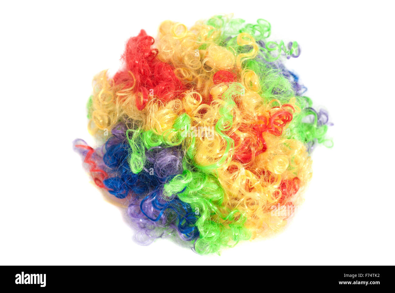 Colore arcobaleno clown parrucca curly isolato su bianco Foto Stock