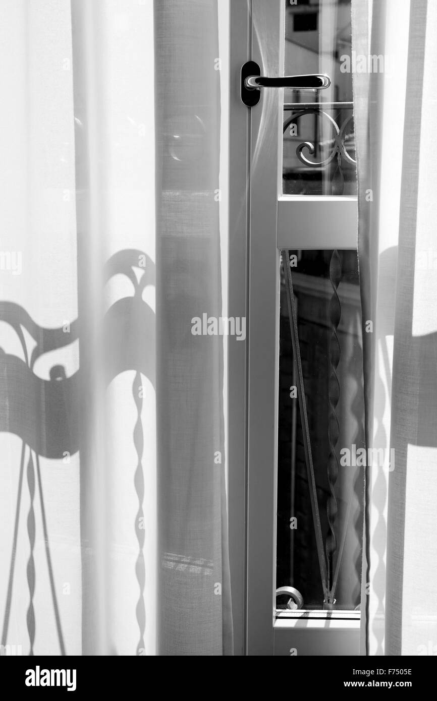 Bianco e nero interno Foto Stock