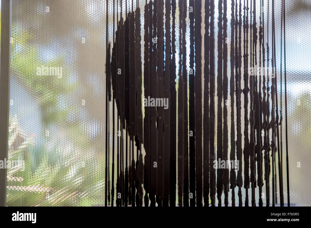 JOHANNESBURG, SUD AFRICA - Mandela scultura all Apartheid Museum Foto Stock