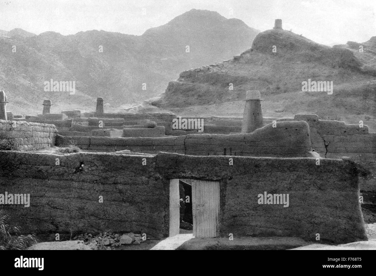 Khyber Pass, provincia di Pakhtunkhwa, Landi Kotal, Pakistan, Jamrud, Peshawar, Afghanistan, montagne Spin Ghar, vecchia immagine del 1900 Foto Stock