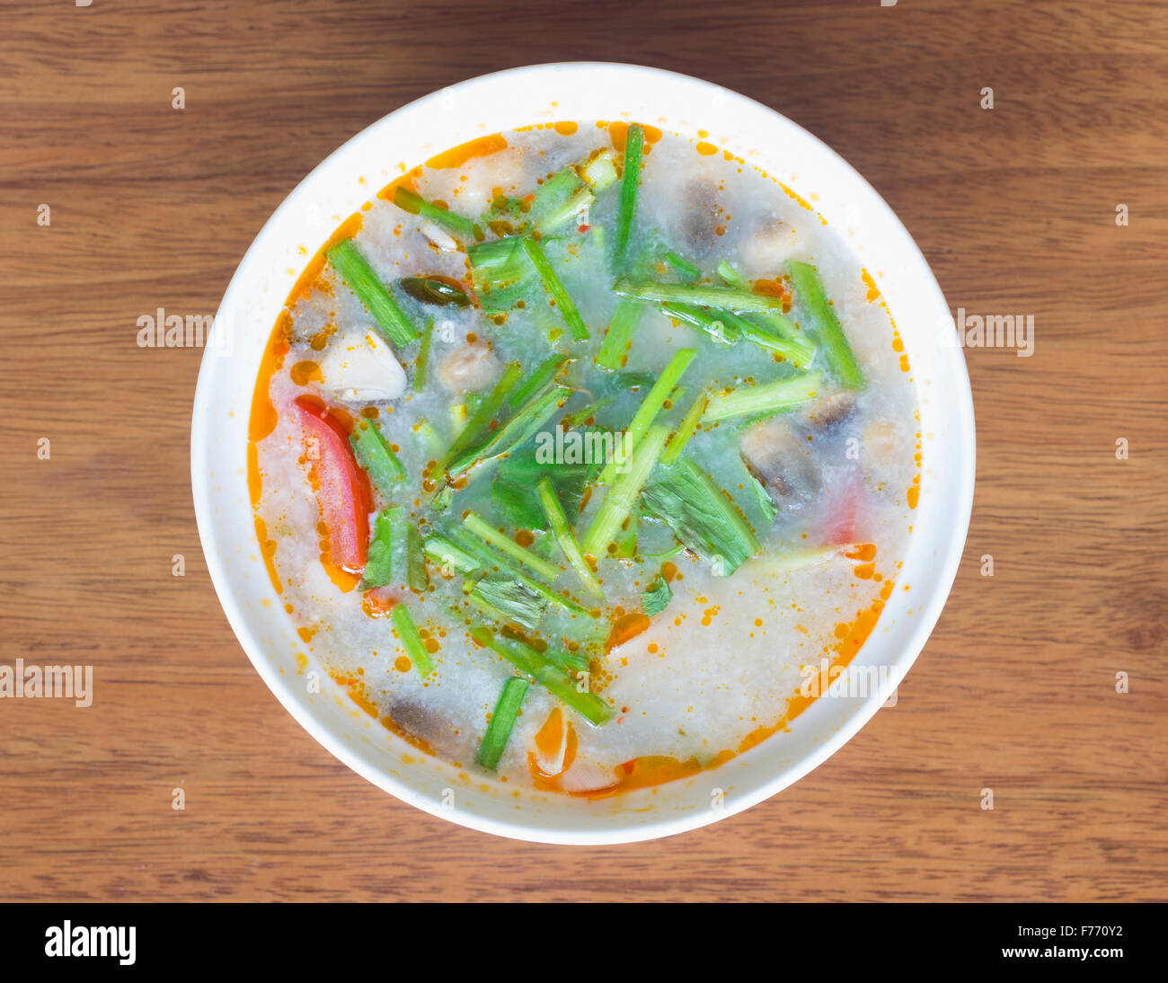 Tradizionale tailandese Tom Yam Goong minestra Foto Stock