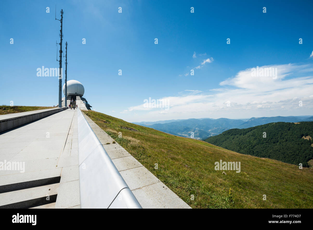 Stazione radar, Grand Ballon, grande Belchen, Alsazia, Vosges, Francia Foto Stock