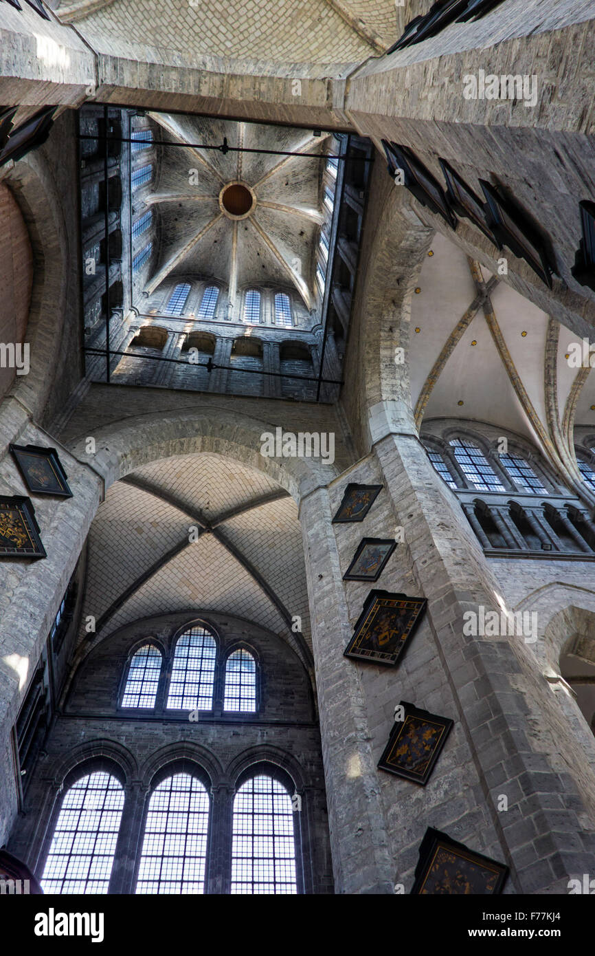Interno della cattedrale di San Bavone / Sint-Baafs cattedrale / Sint-Baafskathedraal, Gand, Fiandre Orientali, Belgio Foto Stock