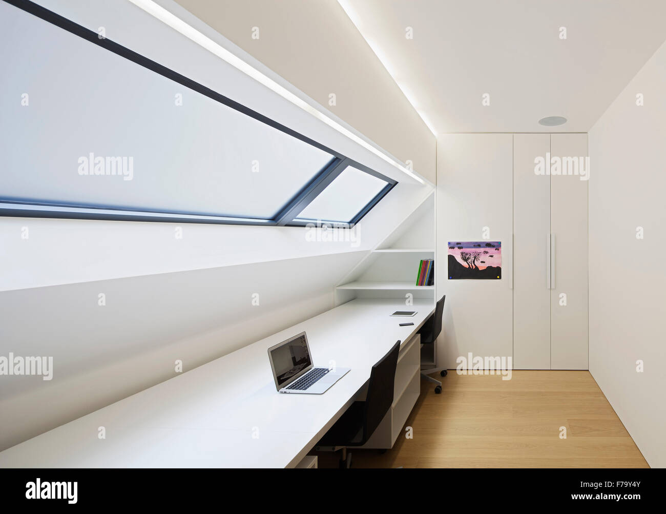 Ufficio privato in una moderna casa di famiglia 2013 design by trovato Associates Foto Stock